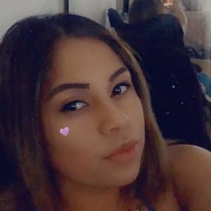 Meet your Posher, Aracely